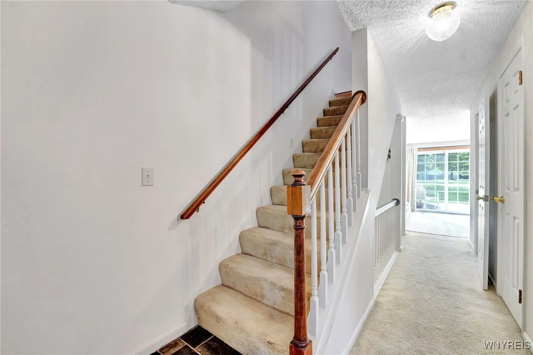 144 Stepping Stone Lane, Orchard Park, New York 14, Orchard Park, New York 14127, 3 Bedrooms Bedrooms, 8 Rooms Rooms,1 BathroomBathrooms,Residential,For Sale,144 Stepping Stone Lane, Orchard Park, New York 14,B1629193
