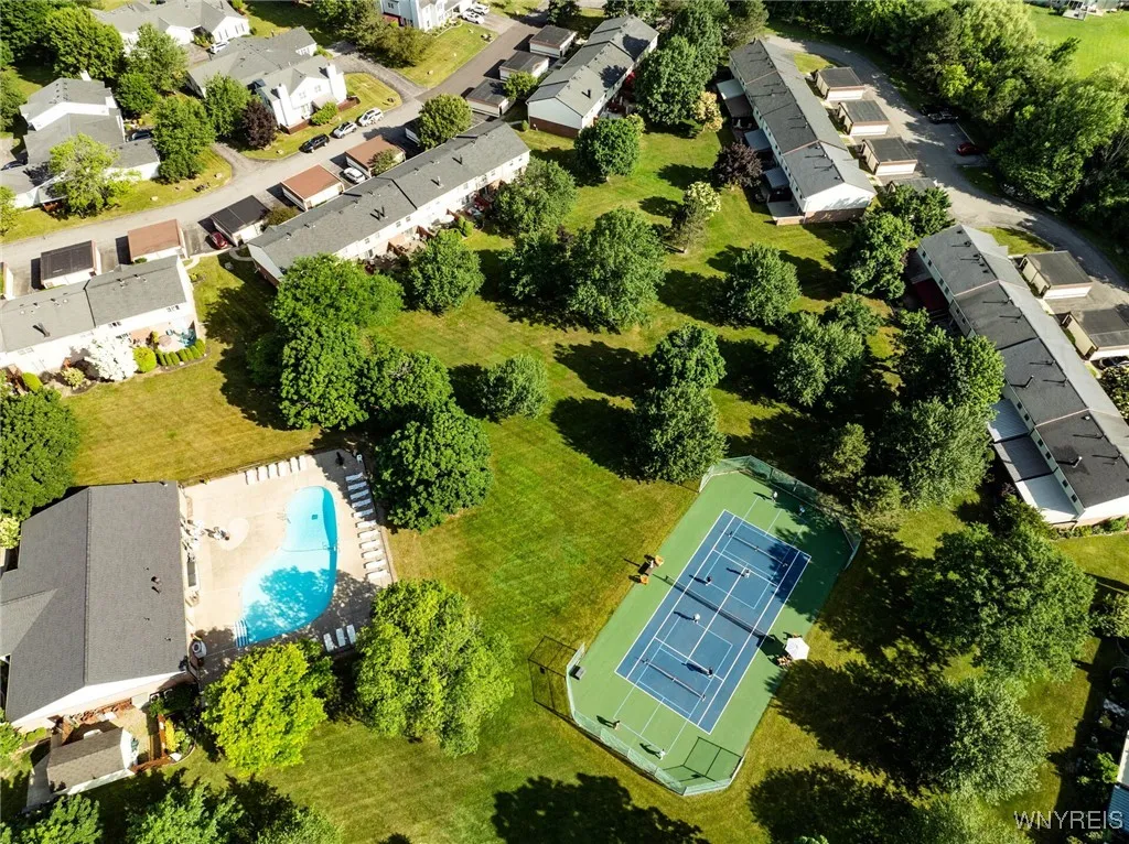 144 Stepping Stone Lane, Orchard Park, New York 14, Orchard Park, New York 14127, 3 Bedrooms Bedrooms, 8 Rooms Rooms,1 BathroomBathrooms,Residential,For Sale,144 Stepping Stone Lane, Orchard Park, New York 14,B1629193