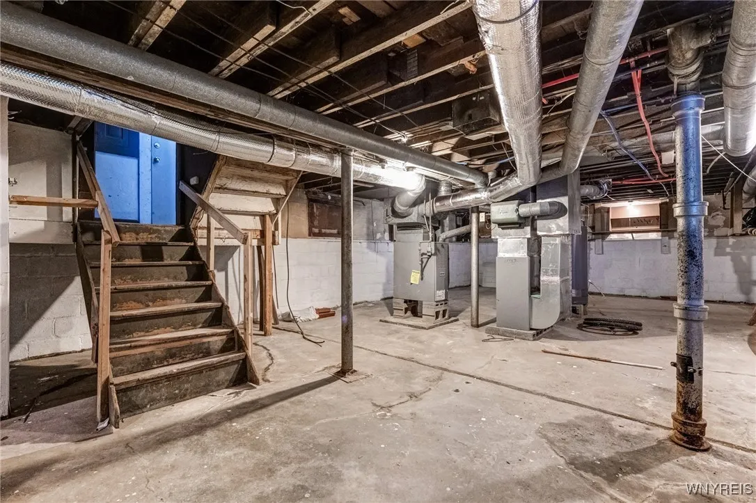 462 Berkshire Avenue, Buffalo, New York 14215, Buffalo, New York 14215, 4 Bedrooms Bedrooms, ,2 BathroomsBathrooms,Residential,For Sale,462 Berkshire Avenue, Buffalo, New York 14215,B1629400