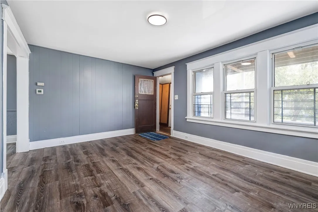 462 Berkshire Avenue, Buffalo, New York 14215, Buffalo, New York 14215, 4 Bedrooms Bedrooms, ,2 BathroomsBathrooms,Residential,For Sale,462 Berkshire Avenue, Buffalo, New York 14215,B1629400