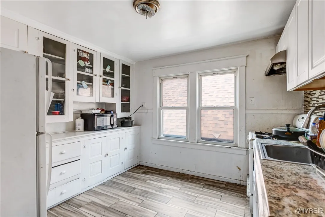 462 Berkshire Avenue, Buffalo, New York 14215, Buffalo, New York 14215, 4 Bedrooms Bedrooms, ,2 BathroomsBathrooms,Residential,For Sale,462 Berkshire Avenue, Buffalo, New York 14215,B1629400