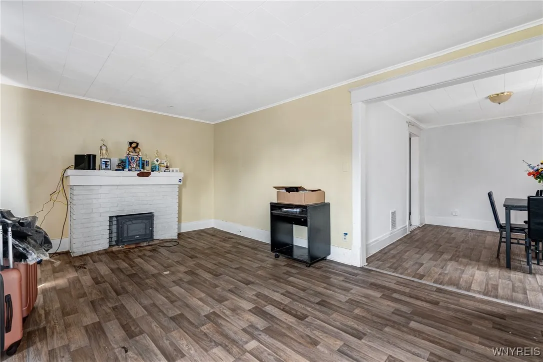 462 Berkshire Avenue, Buffalo, New York 14215, Buffalo, New York 14215, 4 Bedrooms Bedrooms, ,2 BathroomsBathrooms,Residential,For Sale,462 Berkshire Avenue, Buffalo, New York 14215,B1629400