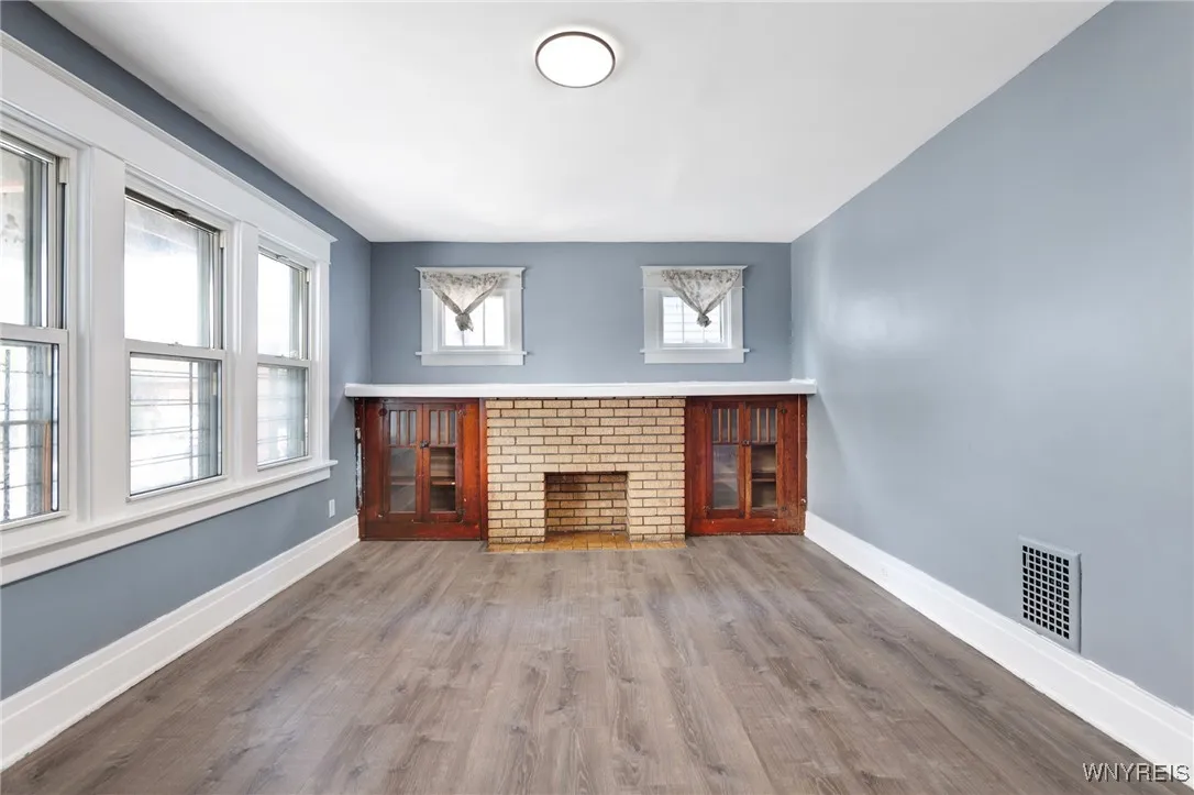 462 Berkshire Avenue, Buffalo, New York 14215, Buffalo, New York 14215, 4 Bedrooms Bedrooms, ,2 BathroomsBathrooms,Residential,For Sale,462 Berkshire Avenue, Buffalo, New York 14215,B1629400