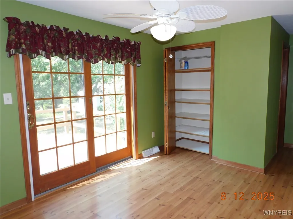 4174 Victorian Dr, Hamburg, New York 14075, Hamburg, New York 14075, 3 Bedrooms Bedrooms, 5 Rooms Rooms,1 BathroomBathrooms,Residential,For Sale,4174 Victorian Dr, Hamburg, New York 14075,0,B1628913