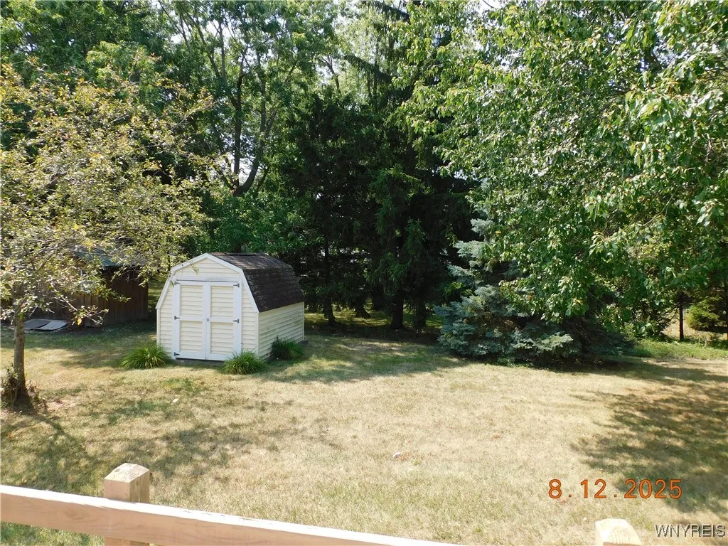 4174 Victorian Dr, Hamburg, New York 14075, Hamburg, New York 14075, 3 Bedrooms Bedrooms, 5 Rooms Rooms,1 BathroomBathrooms,Residential,For Sale,4174 Victorian Dr, Hamburg, New York 14075,0,B1628913