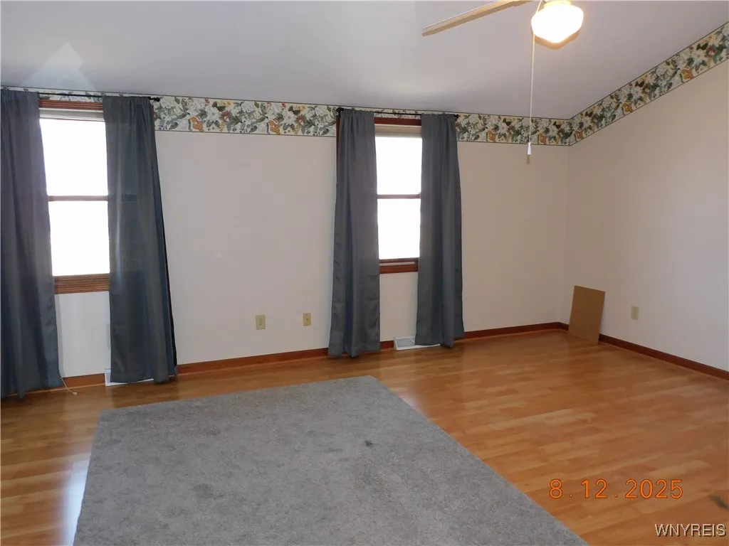 4174 Victorian Dr, Hamburg, New York 14075, Hamburg, New York 14075, 3 Bedrooms Bedrooms, 5 Rooms Rooms,1 BathroomBathrooms,Residential,For Sale,4174 Victorian Dr, Hamburg, New York 14075,0,B1628913