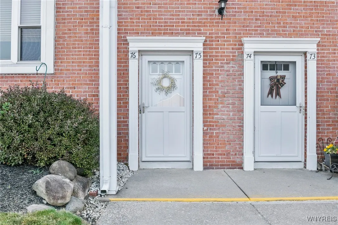 3915 Bowen Road 76, Lancaster, New York 14086, Lancaster, New York 14086, 2 Bedrooms Bedrooms, 5 Rooms Rooms,1 BathroomBathrooms,Residential,Closed,3915 Bowen Road 76, Lancaster, New York 14086,0,B1629395