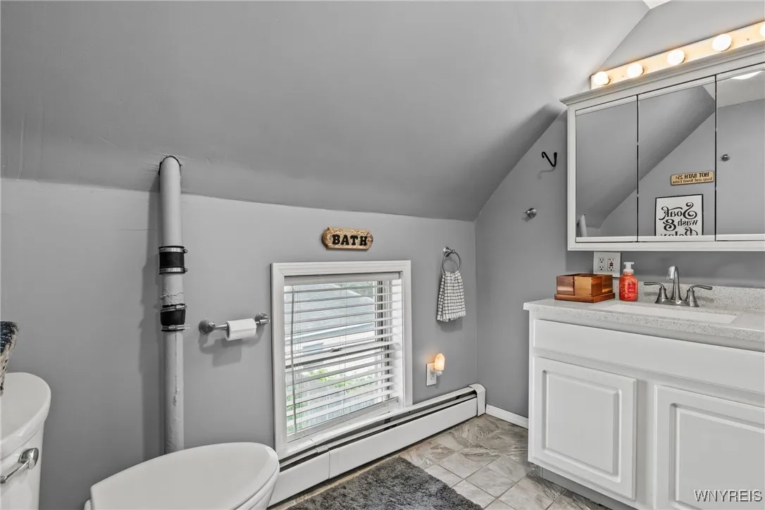 23 Saint John Street, Lancaster, New York 14086, Lancaster, New York 14086, 3 Bedrooms Bedrooms, 8 Rooms Rooms,1 BathroomBathrooms,Residential,Closed,23 Saint John Street, Lancaster, New York 14086,0,B1629376