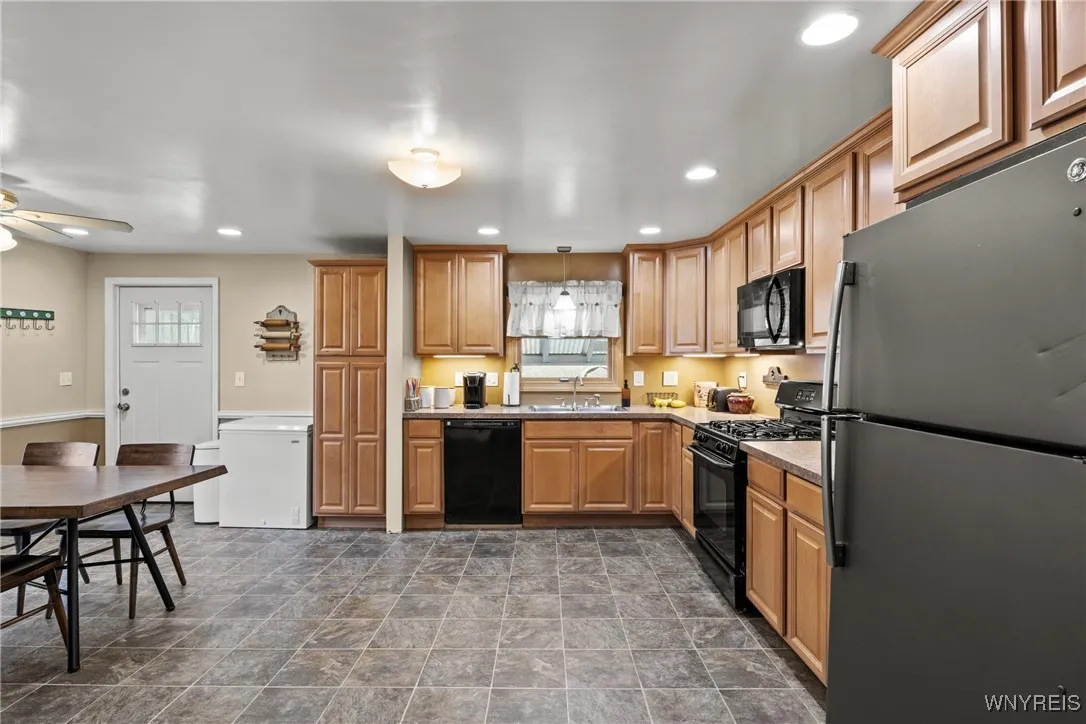 23 Saint John Street, Lancaster, New York 14086, Lancaster, New York 14086, 3 Bedrooms Bedrooms, 8 Rooms Rooms,1 BathroomBathrooms,Residential,Closed,23 Saint John Street, Lancaster, New York 14086,0,B1629376