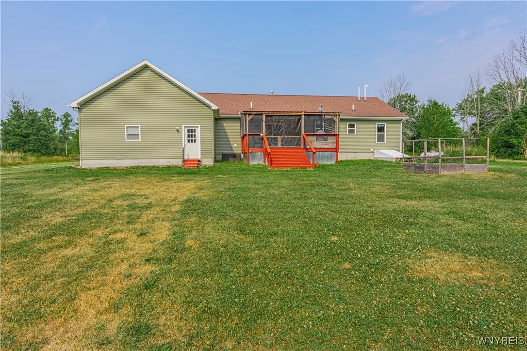 3857 Irish Road, Wilson, New York 14172, Wilson, New York 14172, 3 Bedrooms Bedrooms, 9 Rooms Rooms,2 BathroomsBathrooms,Residential,Closed,3857 Irish Road, Wilson, New York 14172,0,B1629383