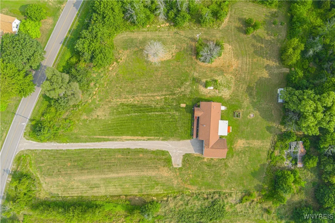 3857 Irish Road, Wilson, New York 14172, Wilson, New York 14172, 3 Bedrooms Bedrooms, 9 Rooms Rooms,2 BathroomsBathrooms,Residential,Closed,3857 Irish Road, Wilson, New York 14172,0,B1629383