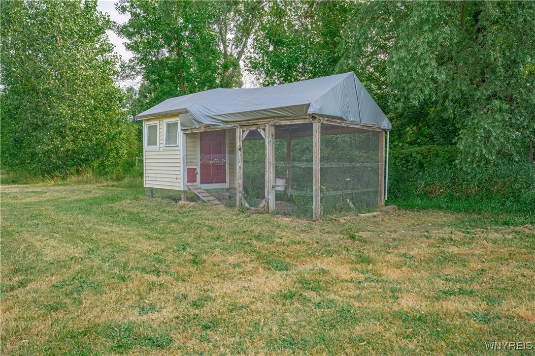 3857 Irish Road, Wilson, New York 14172, Wilson, New York 14172, 3 Bedrooms Bedrooms, 9 Rooms Rooms,2 BathroomsBathrooms,Residential,Closed,3857 Irish Road, Wilson, New York 14172,0,B1629383