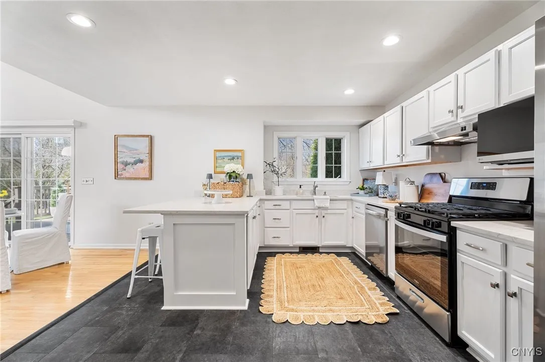 28 Willowbrook Drive (martin Point Townhouse), Owa, Owasco, New York 13021, 2 Bedrooms Bedrooms, 7 Rooms Rooms,2 BathroomsBathrooms,Residential,Closed,28 Willowbrook Drive (martin Point Townhouse), Owa,0,S1629419