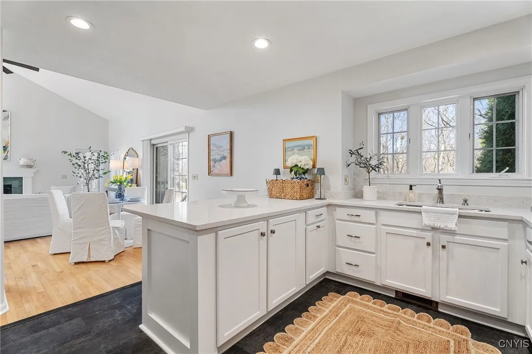 28 Willowbrook Drive (martin Point Townhouse), Owa, Owasco, New York 13021, 2 Bedrooms Bedrooms, 7 Rooms Rooms,2 BathroomsBathrooms,Residential,Closed,28 Willowbrook Drive (martin Point Townhouse), Owa,0,S1629419