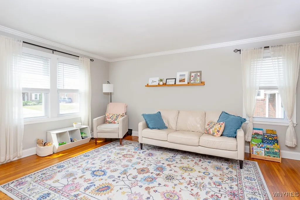 105 Oakridge Avenue, Tonawanda, New York 14217, Tonawanda, New York 14217, 3 Bedrooms Bedrooms, 6 Rooms Rooms,2 BathroomsBathrooms,Residential,Closed,105 Oakridge Avenue, Tonawanda, New York 14217,0,B1629388