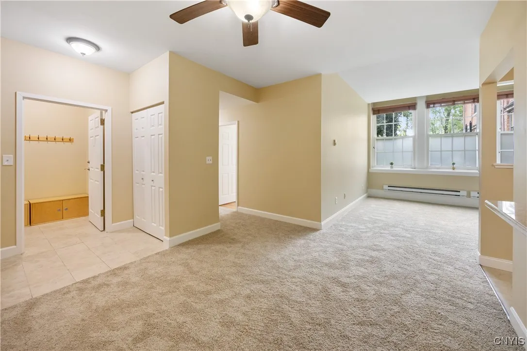 917 Madison Street 5, Syracuse, New York 13210, Syracuse, New York 13210, 2 Bedrooms Bedrooms, 6 Rooms Rooms,1 BathroomBathrooms,Residential,Closed,917 Madison Street 5, Syracuse, New York 13210,0,S1628519