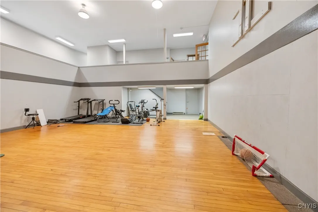 917 Madison Street 5, Syracuse, New York 13210, Syracuse, New York 13210, 2 Bedrooms Bedrooms, 6 Rooms Rooms,1 BathroomBathrooms,Residential,Closed,917 Madison Street 5, Syracuse, New York 13210,0,S1628519