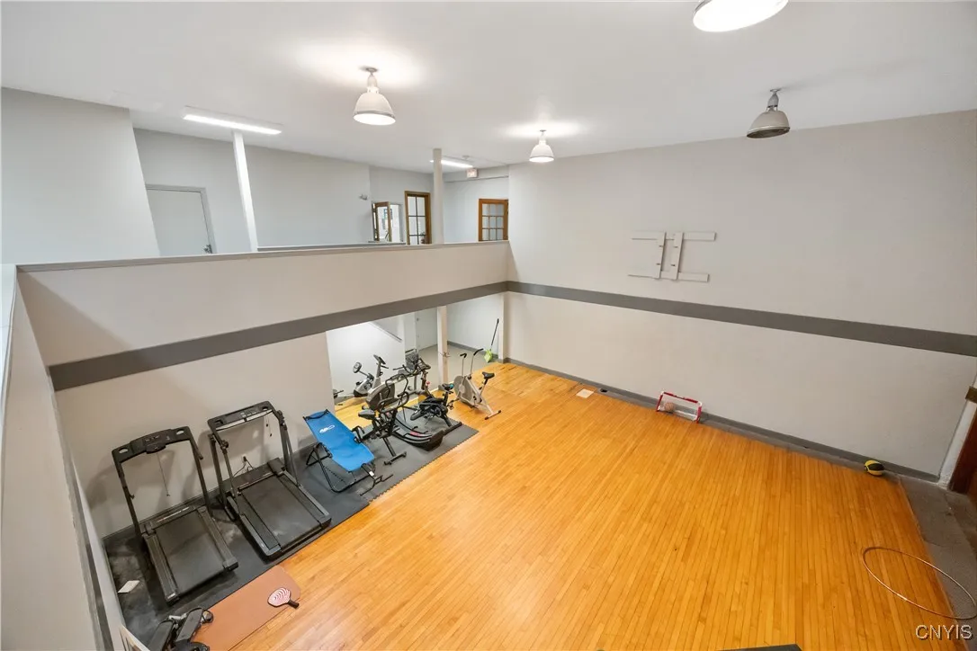 917 Madison Street 5, Syracuse, New York 13210, Syracuse, New York 13210, 2 Bedrooms Bedrooms, 6 Rooms Rooms,1 BathroomBathrooms,Residential,Closed,917 Madison Street 5, Syracuse, New York 13210,0,S1628519