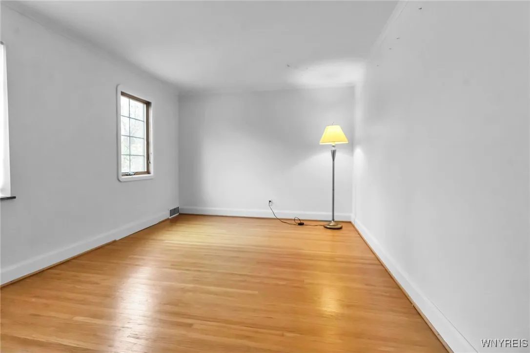96 Amherstdale Road, Amherst, New York 14226, Amherst, New York 14226, 3 Bedrooms Bedrooms, 6 Rooms Rooms,1 BathroomBathrooms,Residential,Closed,96 Amherstdale Road, Amherst, New York 14226,0,B1627904