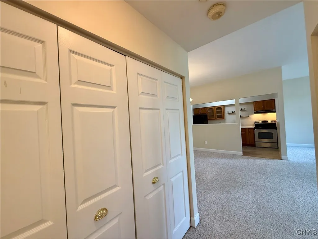 917 Madison Street Unit #009, Syracuse, New York 1, Syracuse, New York 13210, 1 Bedroom Bedrooms, 4 Rooms Rooms,1 BathroomBathrooms,Residential,Closed,917 Madison Street Unit #009, Syracuse, New York 1,0,S1629207