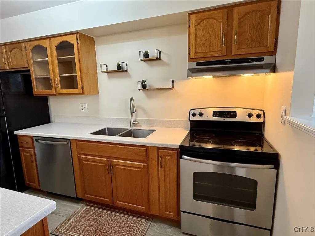917 Madison Street Unit #009, Syracuse, New York 1, Syracuse, New York 13210, 1 Bedroom Bedrooms, 4 Rooms Rooms,1 BathroomBathrooms,Residential,Closed,917 Madison Street Unit #009, Syracuse, New York 1,0,S1629207