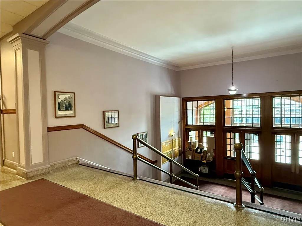 917 Madison Street Unit #009, Syracuse, New York 1, Syracuse, New York 13210, 1 Bedroom Bedrooms, 4 Rooms Rooms,1 BathroomBathrooms,Residential,Closed,917 Madison Street Unit #009, Syracuse, New York 1,0,S1629207