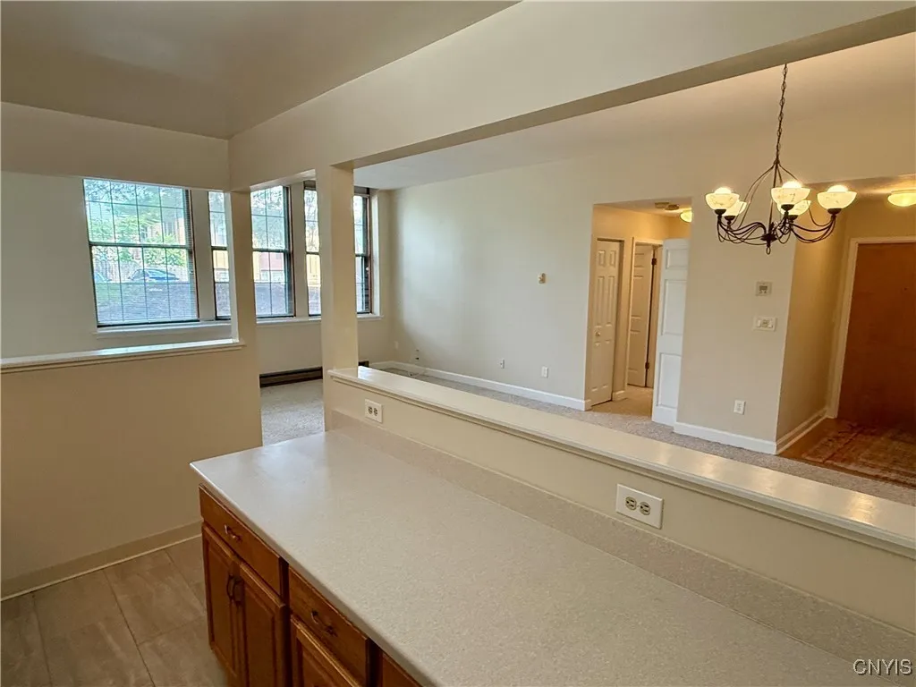 917 Madison Street Unit #009, Syracuse, New York 1, Syracuse, New York 13210, 1 Bedroom Bedrooms, 4 Rooms Rooms,1 BathroomBathrooms,Residential,Closed,917 Madison Street Unit #009, Syracuse, New York 1,0,S1629207