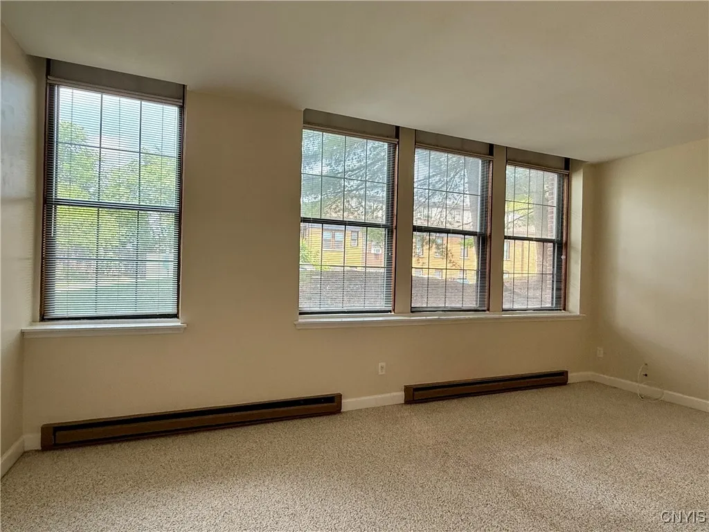 917 Madison Street Unit #009, Syracuse, New York 1, Syracuse, New York 13210, 1 Bedroom Bedrooms, 4 Rooms Rooms,1 BathroomBathrooms,Residential,Closed,917 Madison Street Unit #009, Syracuse, New York 1,0,S1629207