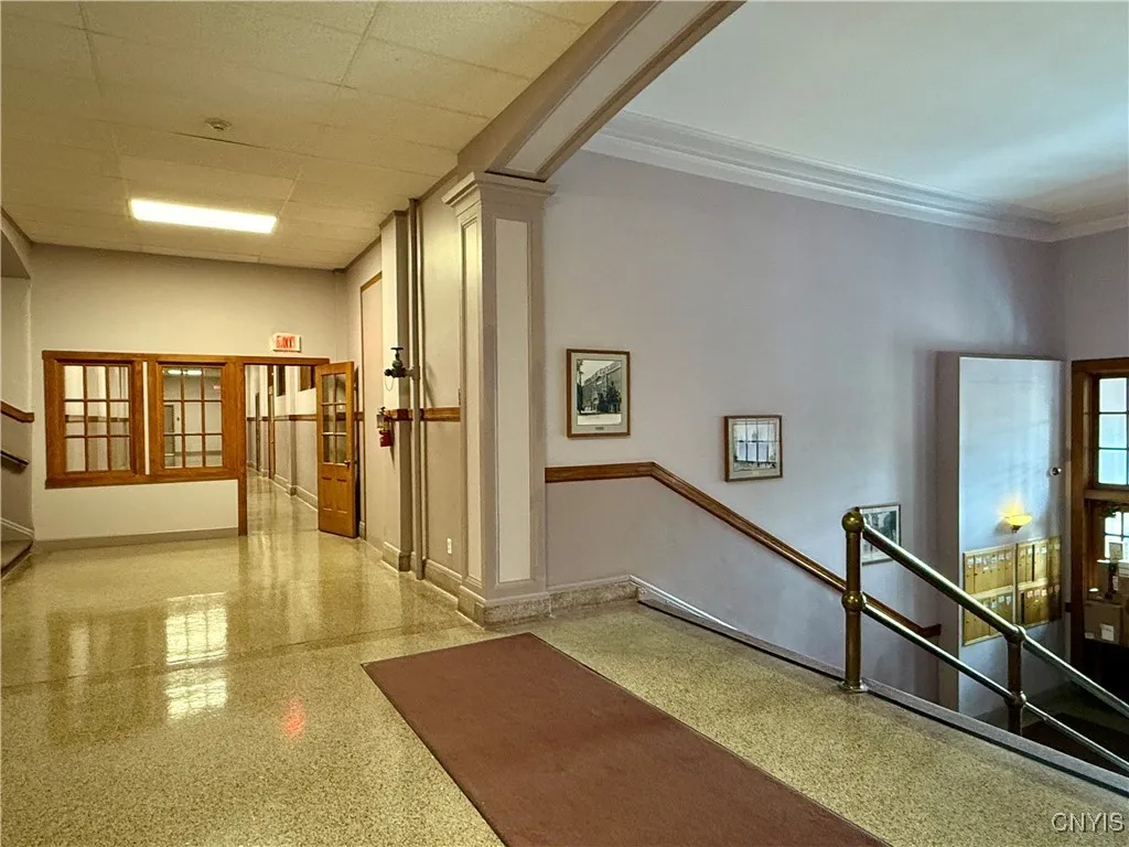 917 Madison Street Unit #009, Syracuse, New York 1, Syracuse, New York 13210, 1 Bedroom Bedrooms, 4 Rooms Rooms,1 BathroomBathrooms,Residential,Closed,917 Madison Street Unit #009, Syracuse, New York 1,0,S1629207