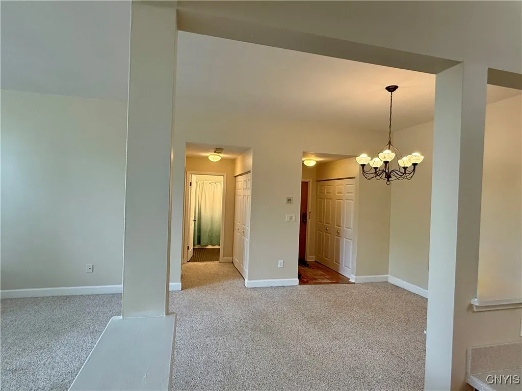 917 Madison Street Unit #009, Syracuse, New York 1, Syracuse, New York 13210, 1 Bedroom Bedrooms, 4 Rooms Rooms,1 BathroomBathrooms,Residential,Closed,917 Madison Street Unit #009, Syracuse, New York 1,0,S1629207