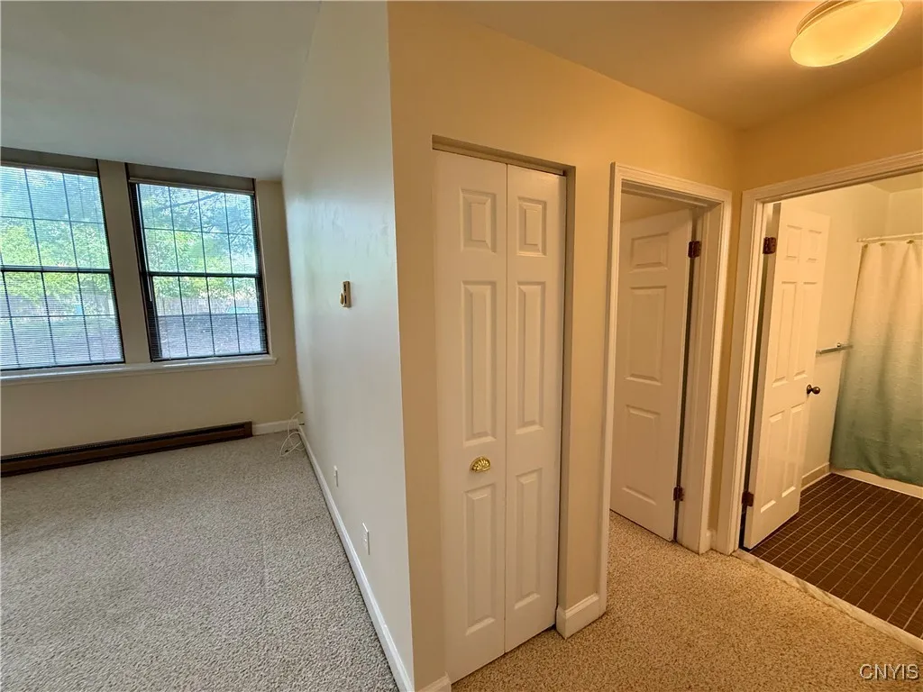 917 Madison Street Unit #009, Syracuse, New York 1, Syracuse, New York 13210, 1 Bedroom Bedrooms, 4 Rooms Rooms,1 BathroomBathrooms,Residential,Closed,917 Madison Street Unit #009, Syracuse, New York 1,0,S1629207