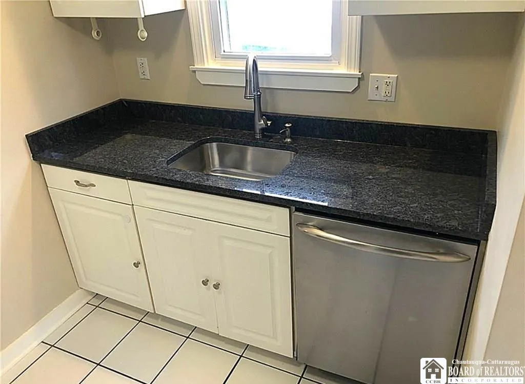 9 Jean, Cheektowaga, New York 14225, Cheektowaga, New York 14225, 4 Bedrooms Bedrooms, ,2 BathroomsBathrooms,Residential,Closed,9 Jean, Cheektowaga, New York 14225,0,R1629421