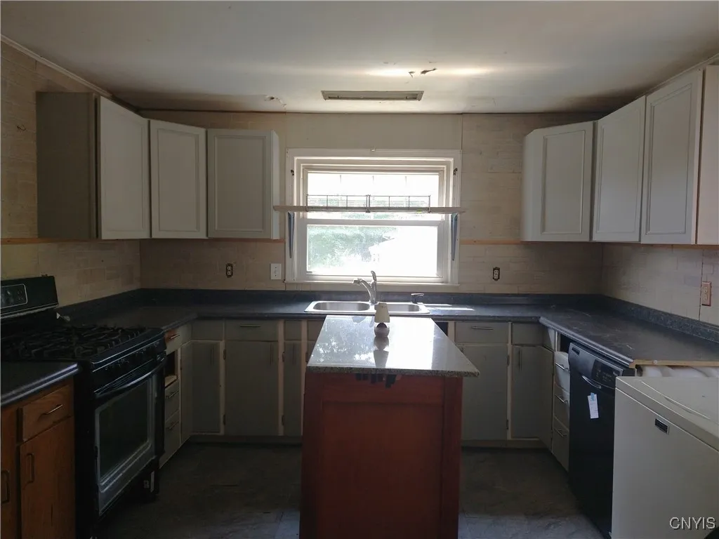 3897 Highland Road, Cortlandville, New York 13045, Cortlandville, New York 13045, 2 Bedrooms Bedrooms, 5 Rooms Rooms,1 BathroomBathrooms,Residential,Closed,3897 Highland Road, Cortlandville, New York 13045,0,S1629365