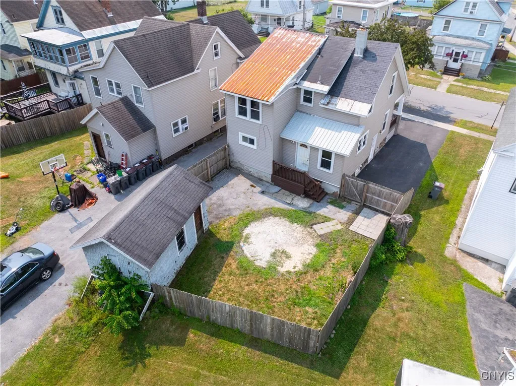 638 Chatham Street, Rome, New York 13440, Rome, New York 13440, 3 Bedrooms Bedrooms, 9 Rooms Rooms,2 BathroomsBathrooms,Residential,Closed,638 Chatham Street, Rome, New York 13440,0,S1628743