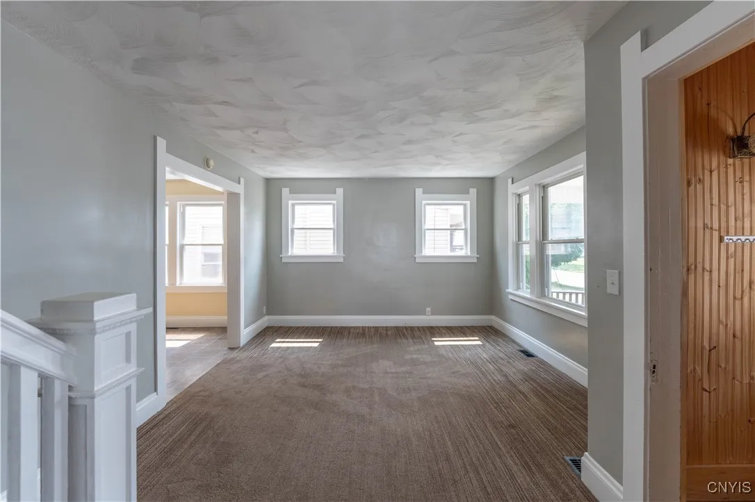 638 Chatham Street, Rome, New York 13440, Rome, New York 13440, 3 Bedrooms Bedrooms, 9 Rooms Rooms,2 BathroomsBathrooms,Residential,Closed,638 Chatham Street, Rome, New York 13440,0,S1628743