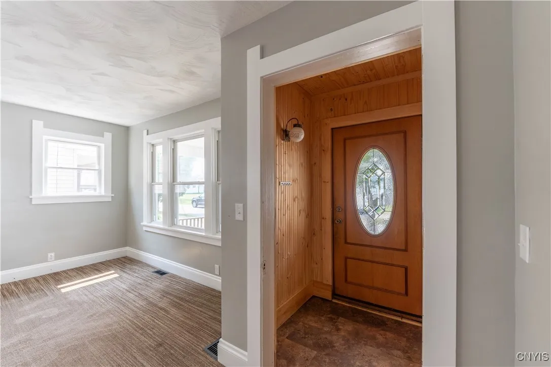 638 Chatham Street, Rome, New York 13440, Rome, New York 13440, 3 Bedrooms Bedrooms, 9 Rooms Rooms,2 BathroomsBathrooms,Residential,Closed,638 Chatham Street, Rome, New York 13440,0,S1628743