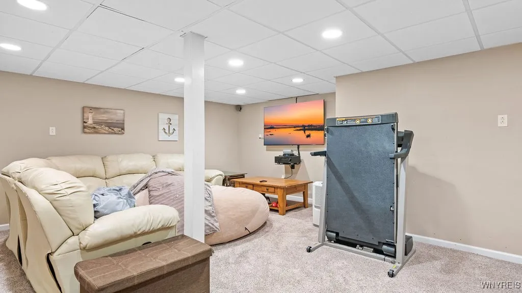 3479 Parkwood Commons, Hamburg, New York 14075, Hamburg, New York 14075, 4 Bedrooms Bedrooms, 9 Rooms Rooms,2 BathroomsBathrooms,Residential,For Sale,3479 Parkwood Commons, Hamburg, New York 14075,B1629211