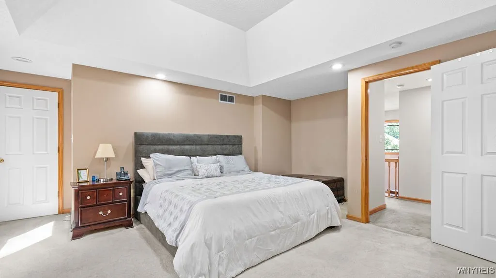 3479 Parkwood Commons, Hamburg, New York 14075, Hamburg, New York 14075, 4 Bedrooms Bedrooms, 9 Rooms Rooms,2 BathroomsBathrooms,Residential,For Sale,3479 Parkwood Commons, Hamburg, New York 14075,B1629211