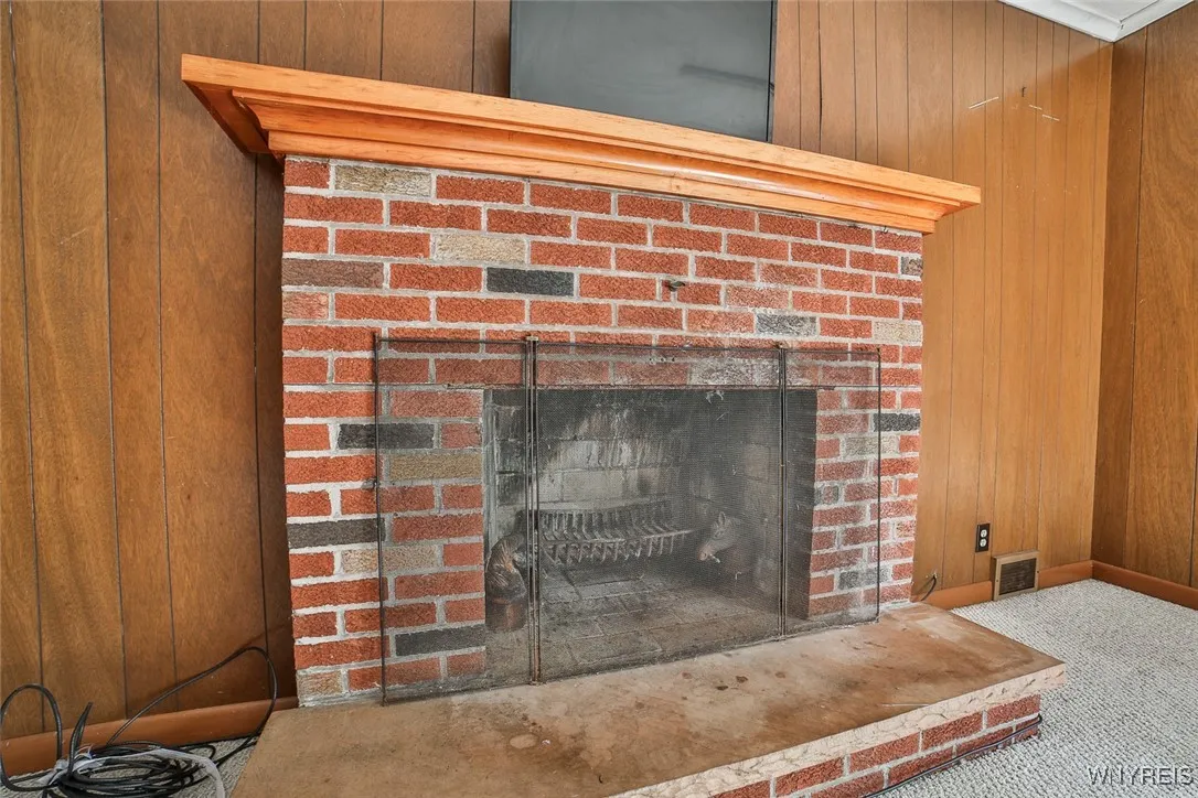 4889 Harlem Road, Amherst, New York 14226, Amherst, New York 14226, 6 Bedrooms Bedrooms, ,2 BathroomsBathrooms,Residential,Closed,4889 Harlem Road, Amherst, New York 14226,0,B1629447