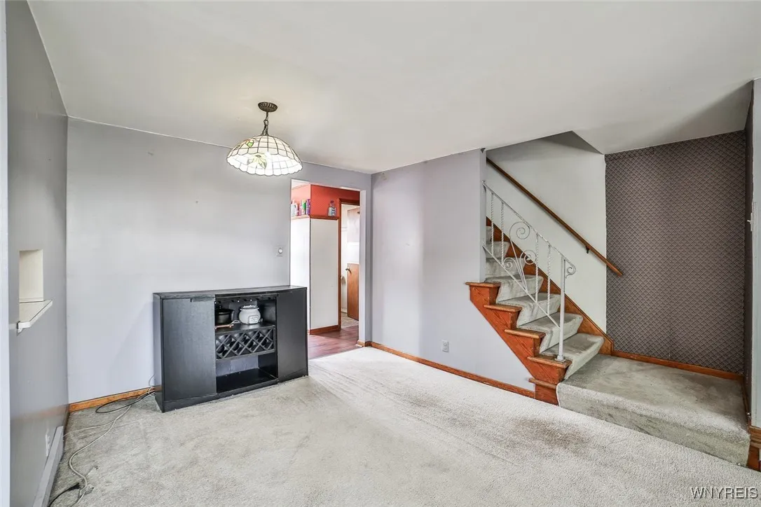 4889 Harlem Road, Amherst, New York 14226, Amherst, New York 14226, 6 Bedrooms Bedrooms, ,2 BathroomsBathrooms,Residential,Closed,4889 Harlem Road, Amherst, New York 14226,0,B1629447