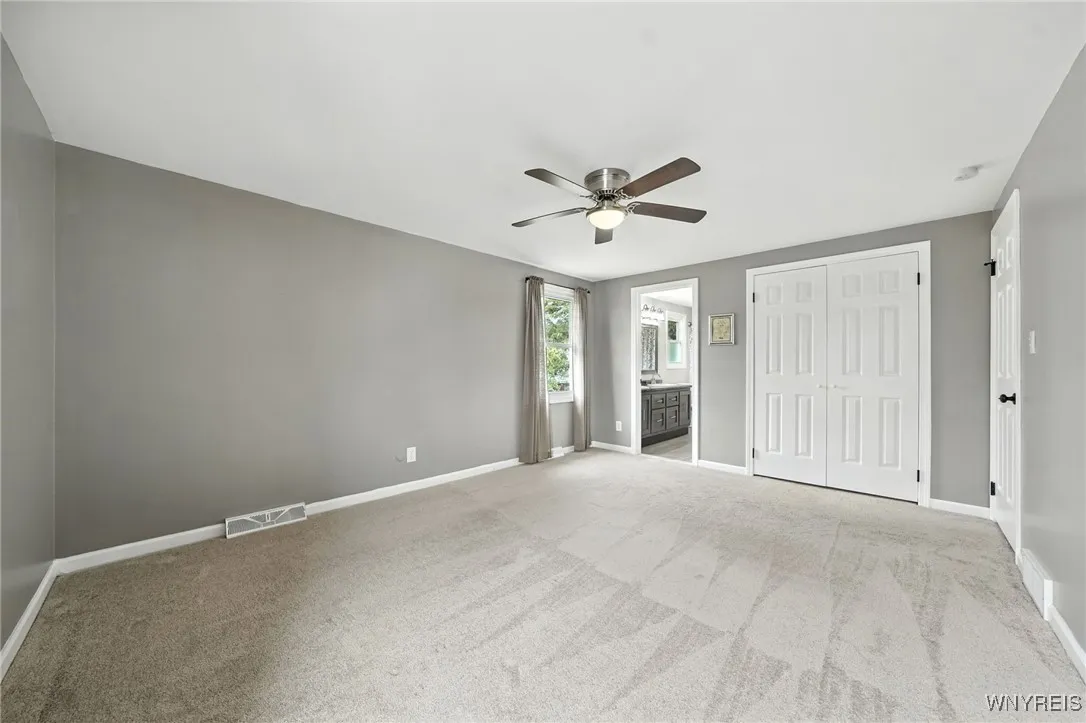 292 Oakbrook Drive, Amherst, New York 14221, Amherst, New York 14221, 3 Bedrooms Bedrooms, 11 Rooms Rooms,2 BathroomsBathrooms,Residential,Closed,292 Oakbrook Drive, Amherst, New York 14221,0,B1629356