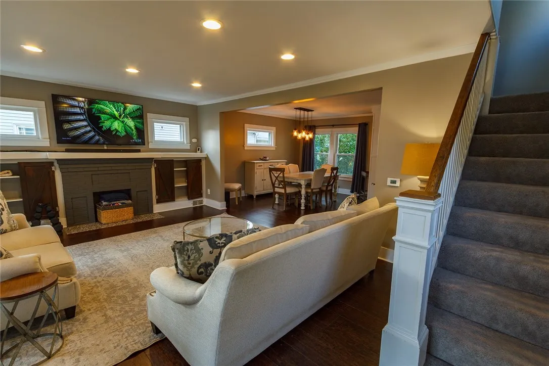 256 Wardman Road, Tonawanda, New York 14217, Tonawanda, New York 14217, 3 Bedrooms Bedrooms, 7 Rooms Rooms,1 BathroomBathrooms,Residential,For Sale,256 Wardman Road, Tonawanda, New York 14217,R1629461