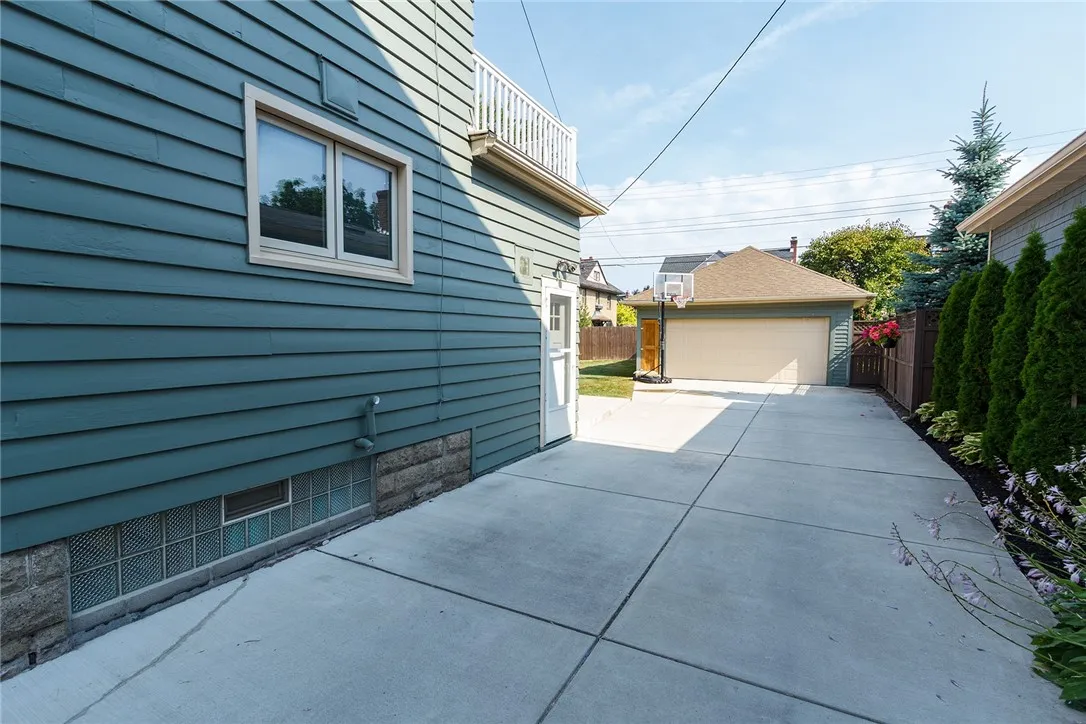 256 Wardman Road, Tonawanda, New York 14217, Tonawanda, New York 14217, 3 Bedrooms Bedrooms, 7 Rooms Rooms,1 BathroomBathrooms,Residential,For Sale,256 Wardman Road, Tonawanda, New York 14217,R1629461