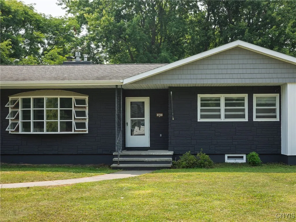 465 Bugbee Drive, Watertown City, New York 13601, Watertown City, New York 13601, 3 Bedrooms Bedrooms, 6 Rooms Rooms,1 BathroomBathrooms,Residential,For Sale,465 Bugbee Drive, Watertown City, New York 13601,0,S1629319