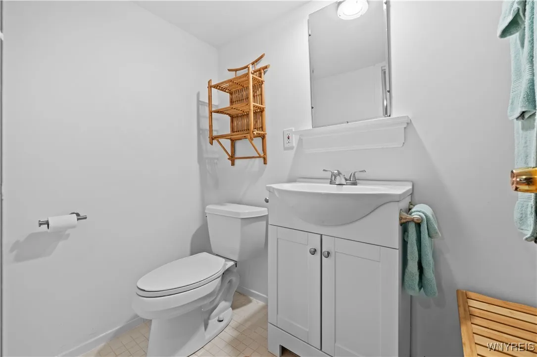 Full basement bathroom