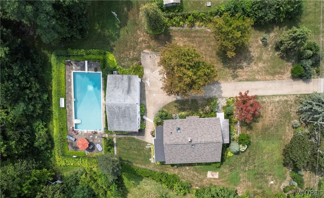 7173 Erie Road, Evans, New York 14047, Evans, New York 14047, 3 Bedrooms Bedrooms, 8 Rooms Rooms,3 BathroomsBathrooms,Residential,Closed,7173 Erie Road, Evans, New York 14047,0,B1629164