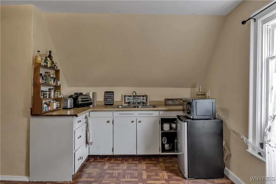 Third floor kitchen