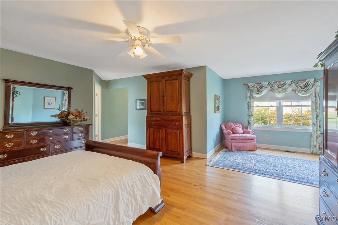 8429 Prestwick Drive, Manlius, New York 13104, Manlius, New York 13104, 4 Bedrooms Bedrooms, 12 Rooms Rooms,3 BathroomsBathrooms,Residential,For Sale,8429 Prestwick Drive, Manlius, New York 13104,S1615559