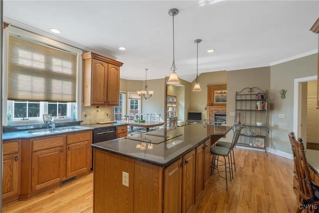 8429 Prestwick Drive, Manlius, New York 13104, Manlius, New York 13104, 4 Bedrooms Bedrooms, 12 Rooms Rooms,3 BathroomsBathrooms,Residential,For Sale,8429 Prestwick Drive, Manlius, New York 13104,S1615559