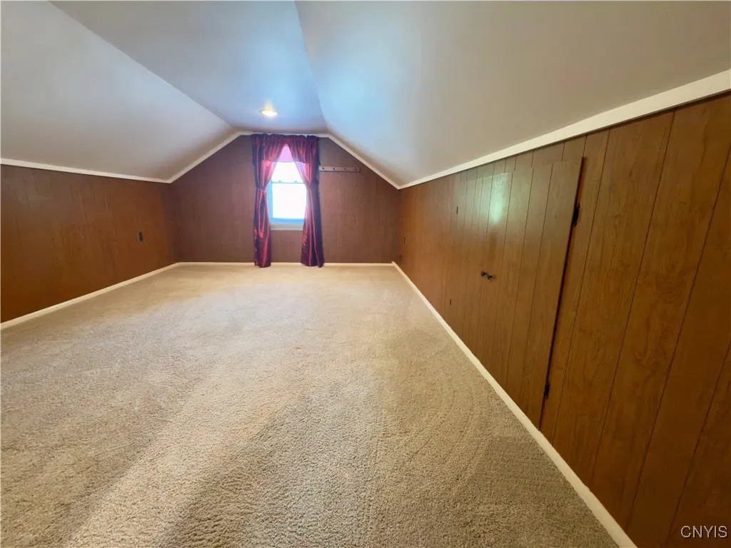 2nd floor bedroom